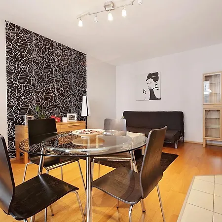 Apartmanhotel Park 4*