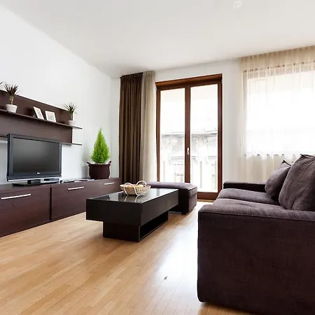 Apartmanhotel Park 4*