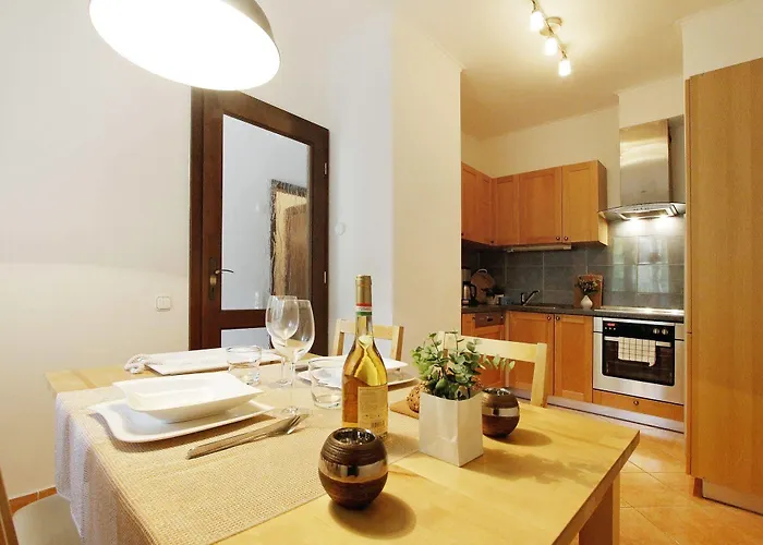 Park מלון דירות