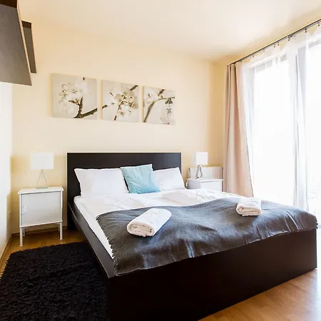 Aparthotel Park 4*